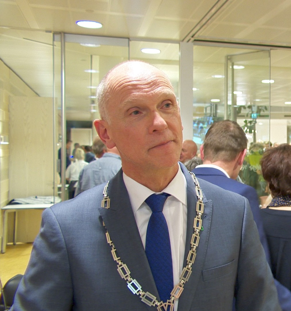 Lever uw zilver in voor de ambtsketen van de gemeente Altena