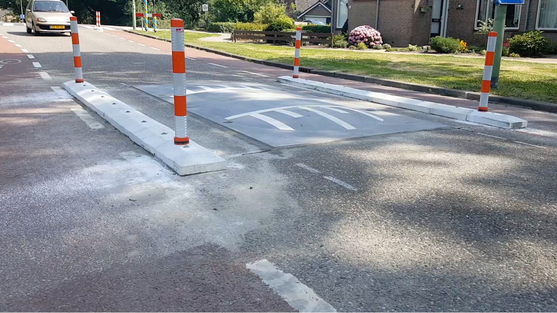 Vergroten verkeersveiligheid Middenweg-Veensesteeg