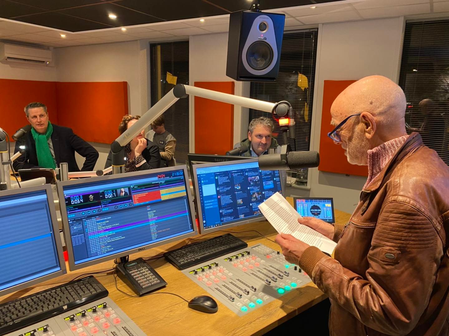 Gasten politiek in de studio